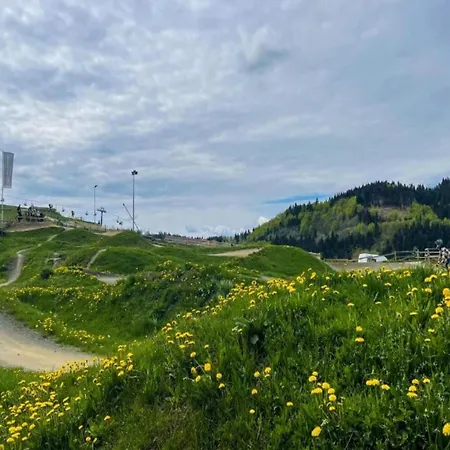 Rueckzugsort Am Teich In Feriehus *