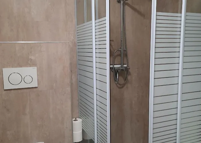 Rueckzugsort Am Teich In 別荘